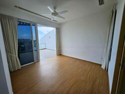 Turquoise (D4), Condominium #483529101